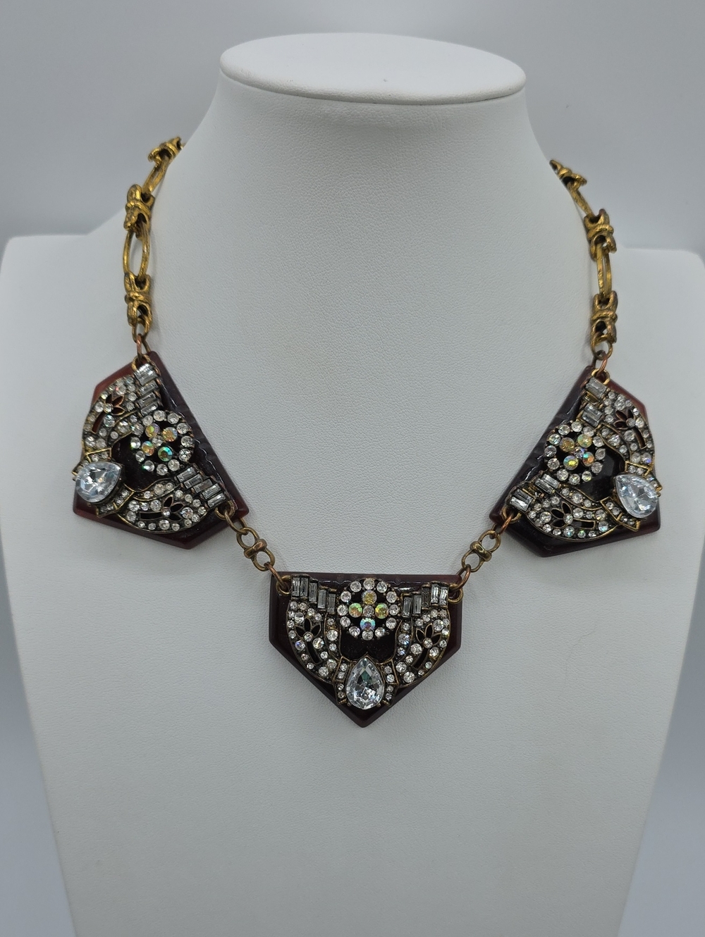 Elegant Brown and Gold Crystal Statement Necklace